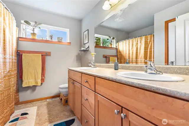 2nd story full bath w/ double sinks