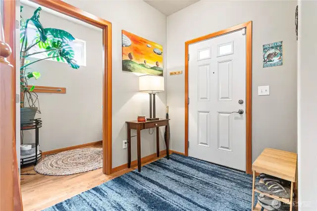 Welcoming entryway w/ powder room