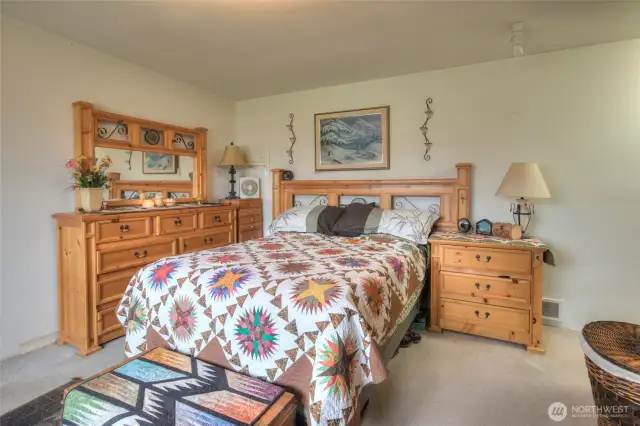 Primary suite has walk-in closet and ensuite 3/4 bath.