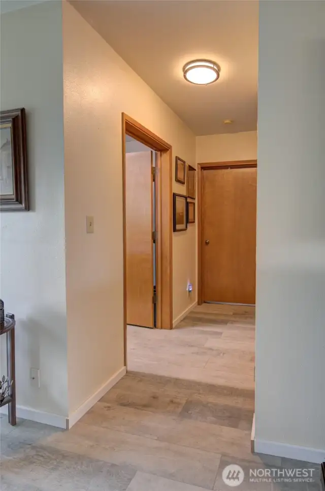 Hall with full bath