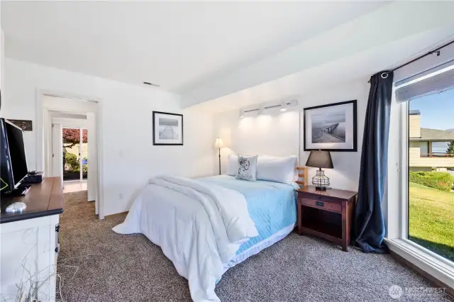 Primary suite 2