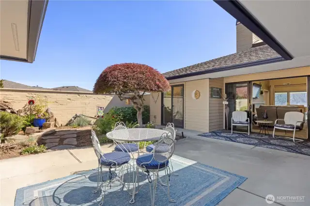 Courtyard is perfect for morning coffee and takign in the day, there is space for hot tub if deired.