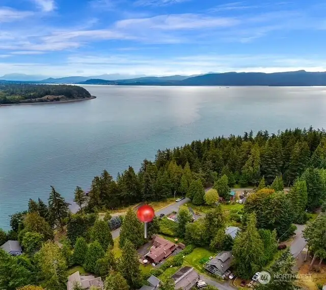 A birds eye view of the island getaway.