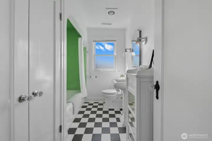 Hall full bath