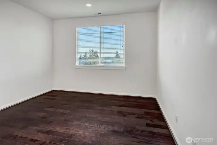 Bedroom 1 on kitchen level/home office/ guest bedroom.