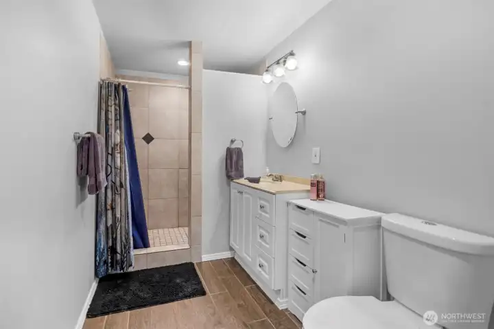 MIL Bathroom