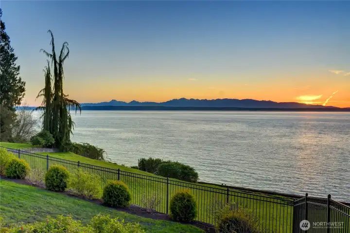 One of many glorious sunsets await! One of many glorious sunsets await!