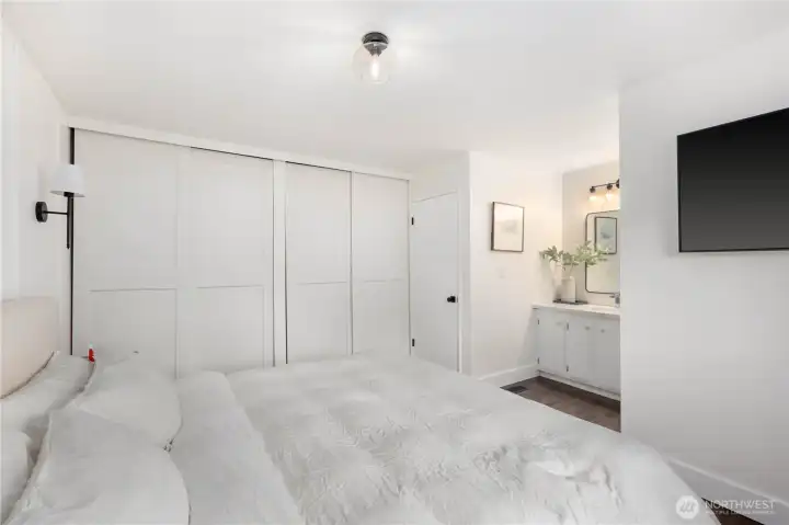 Primary bedroom new closets