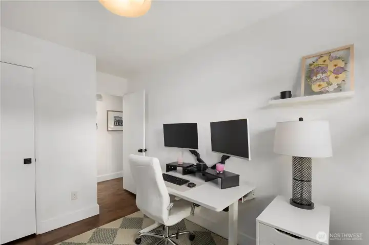 Second bedroom/office