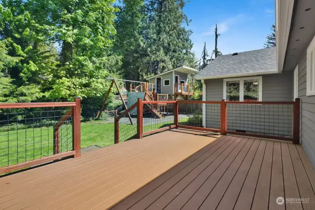 Amazing back deck with lots of privacy!