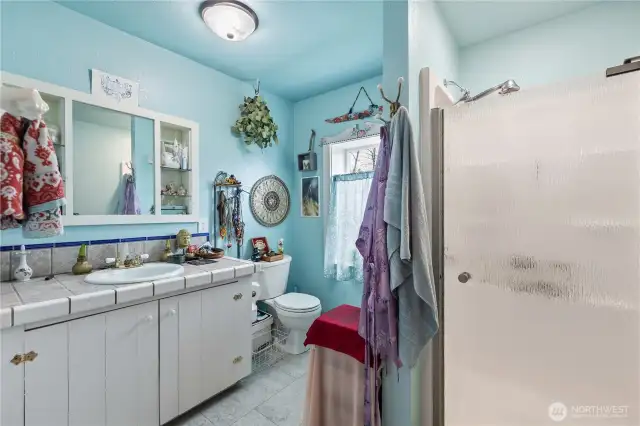 347 cabin 3/4 bathroom.