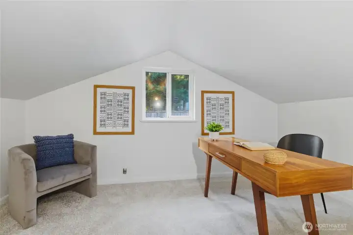 Loft for office, play or guest