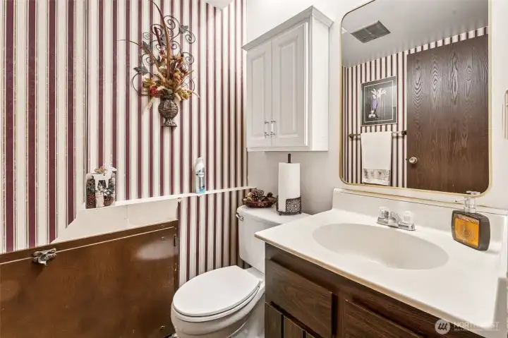 As dated as this may be, it's in really great shape and lovingly cared for.