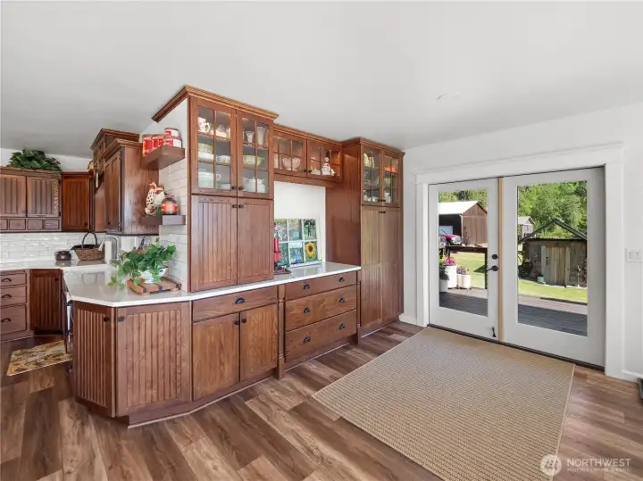 Custom kitchen with hidden coffee bar Custom kitchen with hidden coffee bar