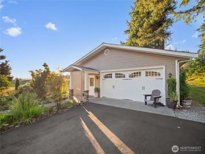 Detached 2 bed, 1 bath ADU Detached 2 bed, 1 bath ADU