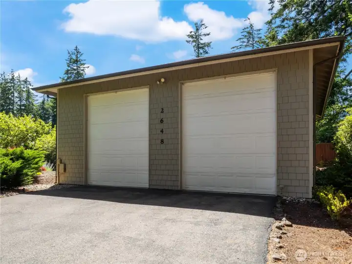 Room for cars and toys. Room for cars and toys.