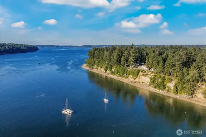 Easy access to the waterways of south sound. Easy access to the waterways of south sound.