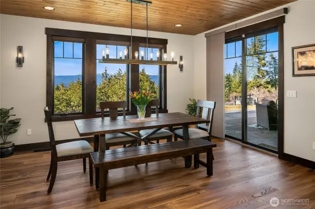 Beautiful dining room opens to large patio for indoor/outdoor entertaining.