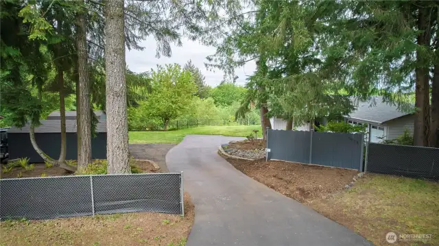 Longer private drive from quiet street