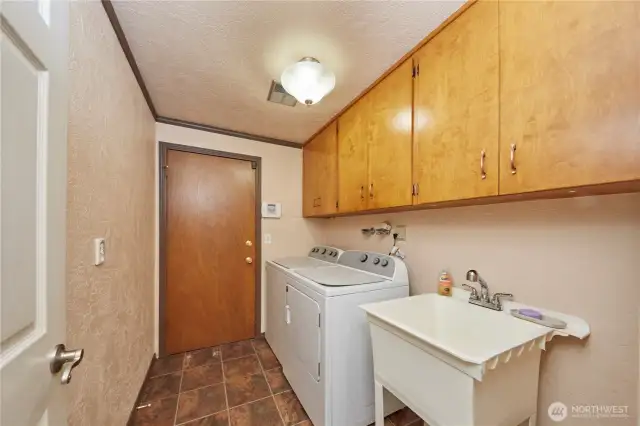 Laundry room and garage access