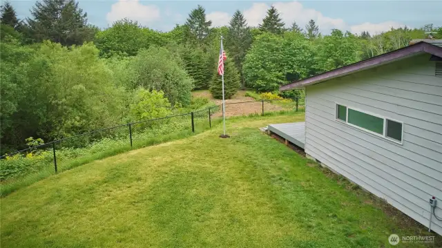 View to rear property. Rolls down to spacious area for your imagination to come up with