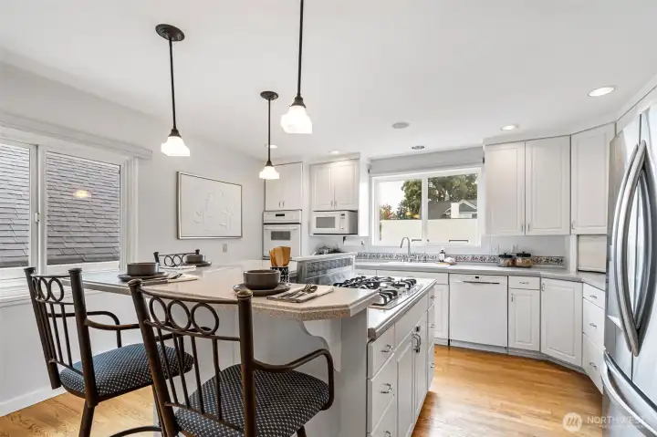 This kitchen can accommodate many chefs and "taste testers"
