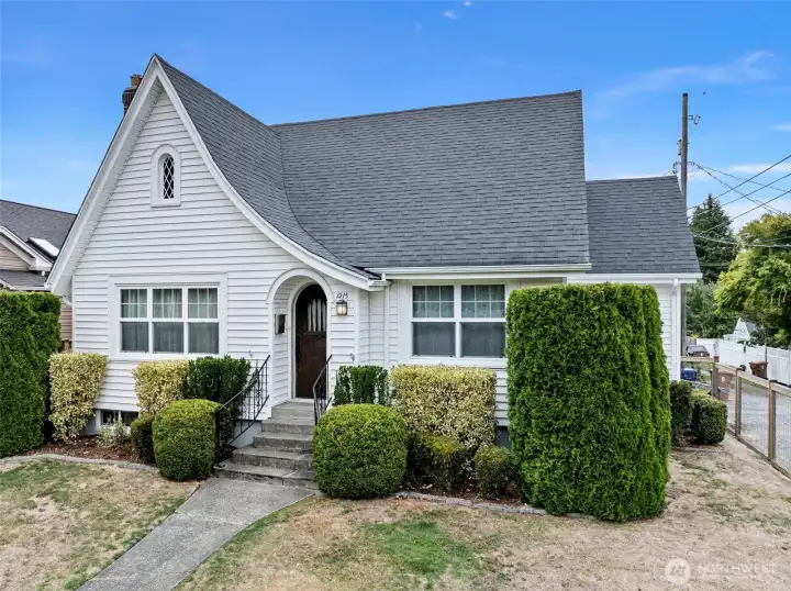 This is more than a house—it’s a home filled with character, comfort, and possibilities.