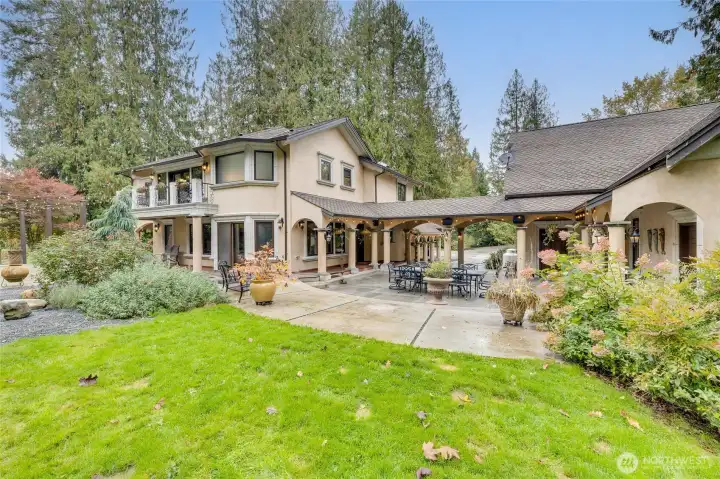 Surrounded by Natural Beauty ~ A Serene Escape