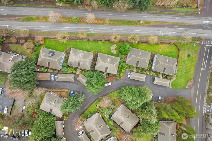 5 buildings with 4 units in each building