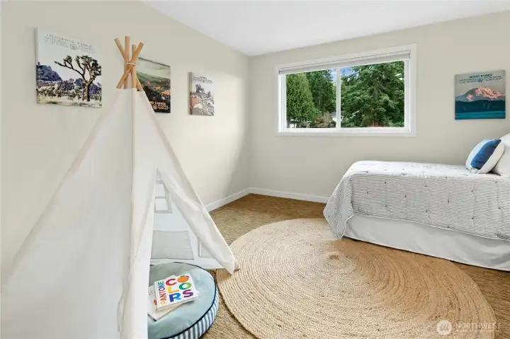 Fourth Bedroom with options for Queen bed