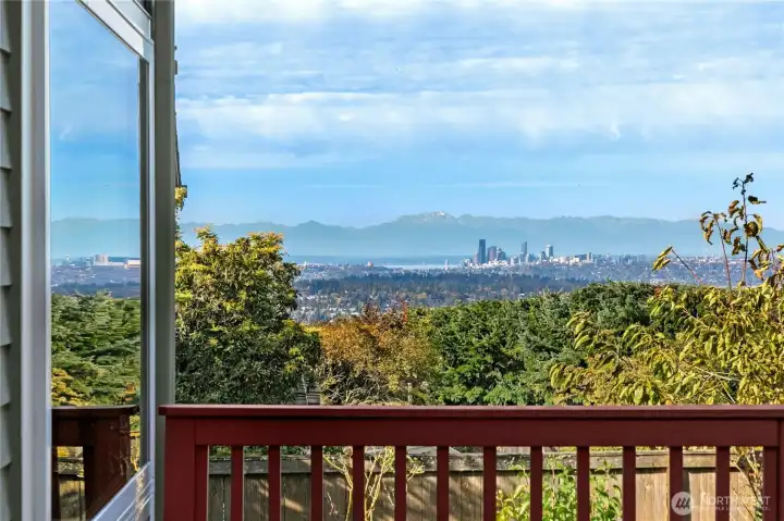 Sweeping City, Mountain, Lake View from back deck