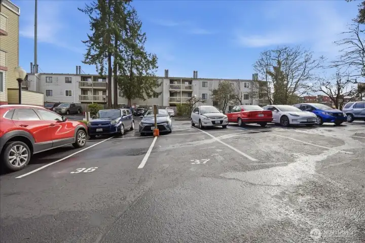 Parking 37