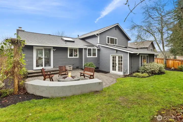 2 sets of french doors for seamless indoor-outdoor living.