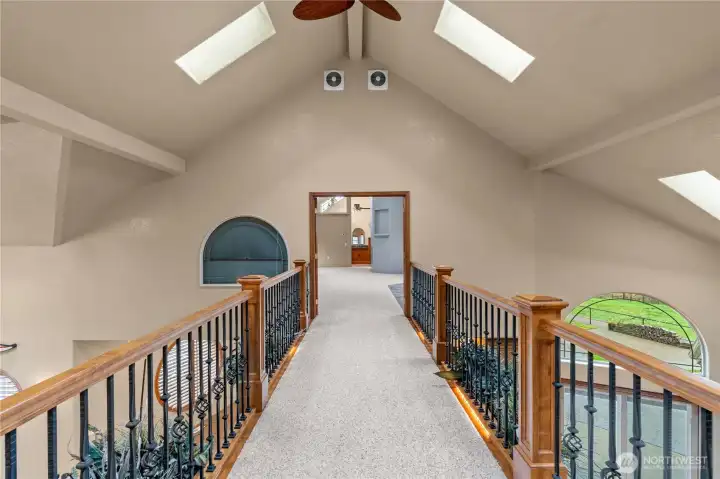Catwalk to primary bedroom