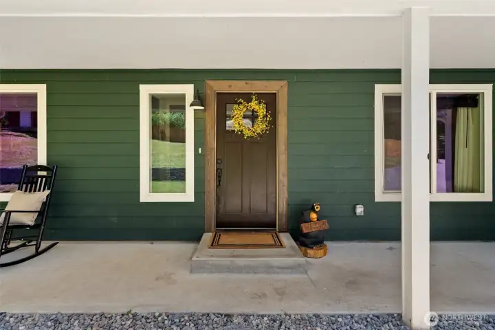 Built in 2017, this home was built to last with hardy board siding. Built in 2017, this home was built to last with hardy board siding.