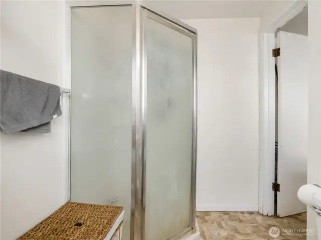 Bathroom #3037