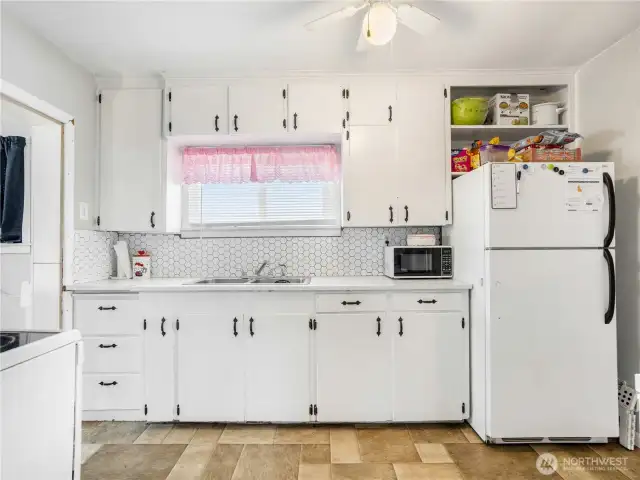 Kitchen #3037