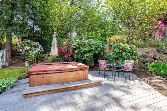 Hot tub with space for dining/conversation.