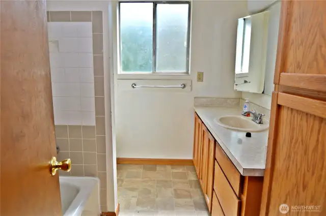 Main Bathroom