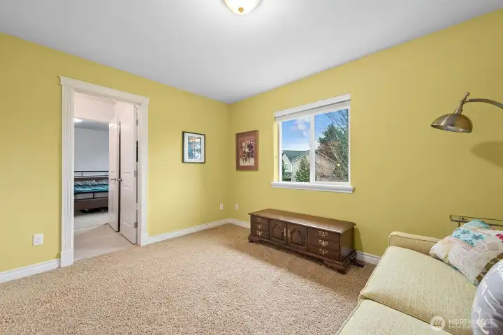 Bedroom 3 view into Jack-n-Jill bathroom and Bedroom 2