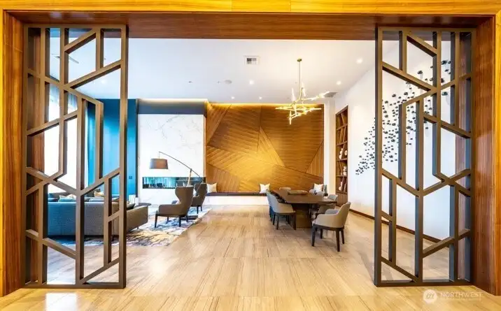 Private Dining Room / Entertainment Lounge