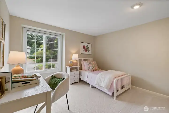 Additional bedroom.