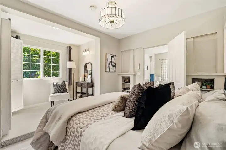 Primary suite with ensuite bath