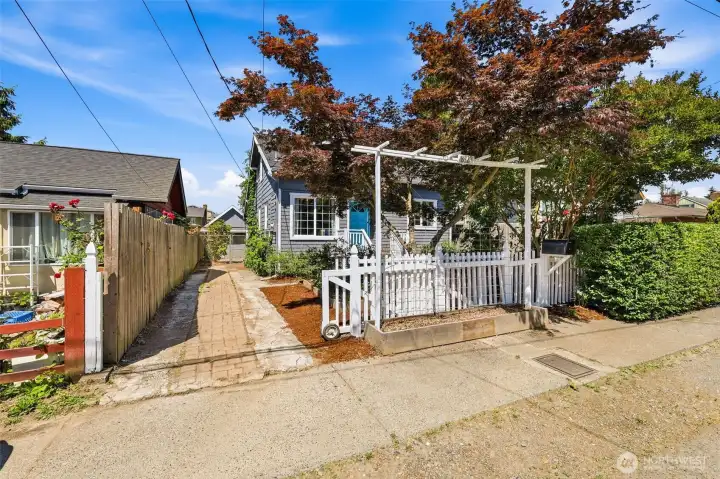 Front approach with welcoming curb appeal