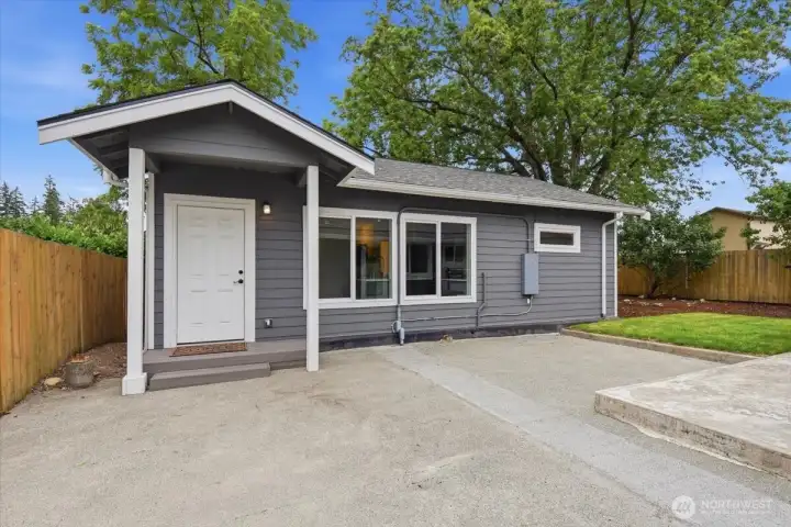 The 710sf DADU was built in 2024 and offers 2 bedrooms and 1 bath. It was rented for $2,700/mo. through June 30th, 2026.
