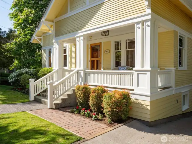 Covered front porch welcomes you