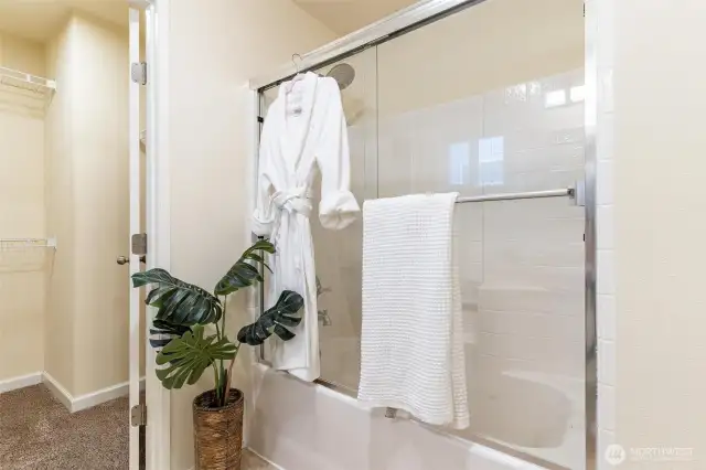 Primary Bedroom bathroom