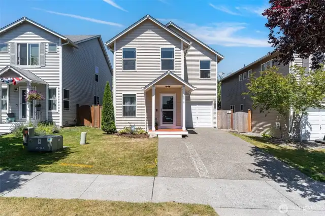 Front Pic of House 2