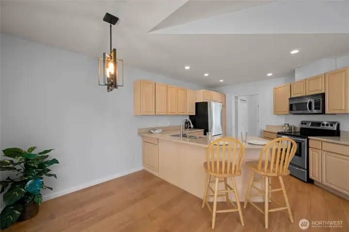 Kitchen table here?...