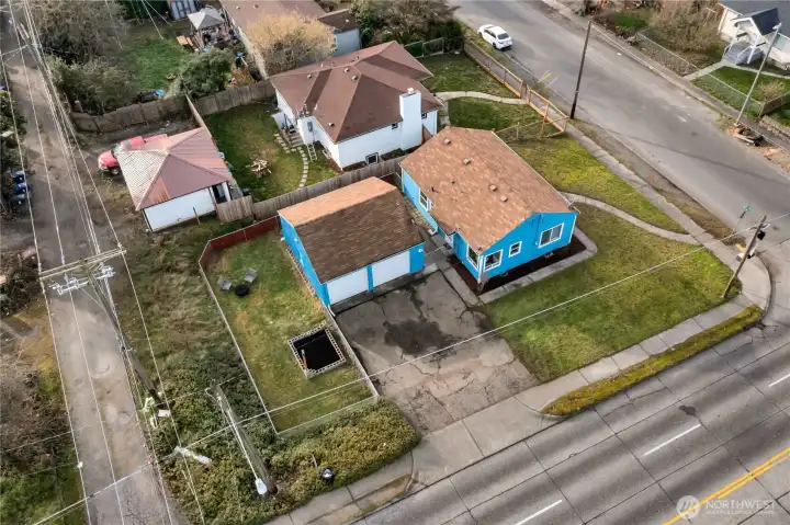 Great over 7000 sq.ft. corner lot!